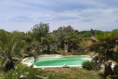 Image de Villa plain-pied avec piscine californienne privée