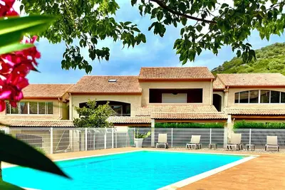 Image de Appartement climatisé haut de gamme 4/6 personnes avec piscine sécurisée