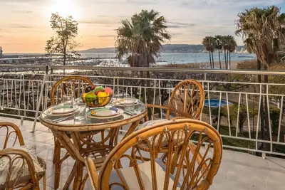 Image de Appartement Confortable avec Terrasse à Palamós