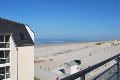 Image de À deux pas de la plage, appartement T2 cabine à Fort-Mahon-Plage avec parking