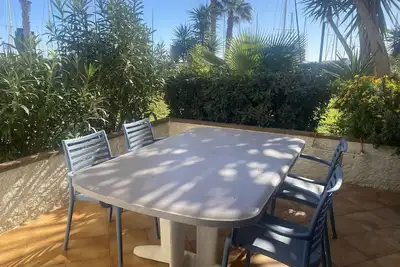 Image de Appartement rénové 2 pièces proche plage, 4 pers, parking privé