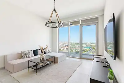 Image de Elegant One-Bedroom in Dubai Hills for 4 persons