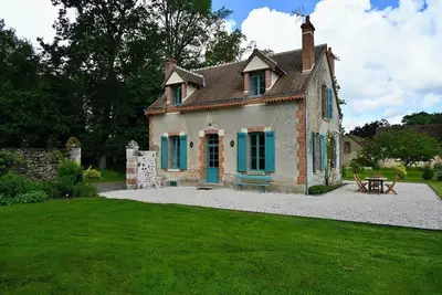 Image de Gite de standing pour 6 personnes situé à 12km de Gien et de Sully-sur-Loire