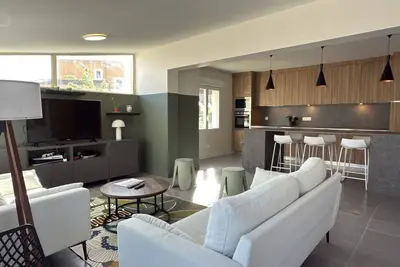 Image de Villa Familiale avec Piscine et Pétanque à Valras