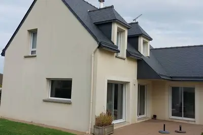 Image de maison 2 à 8 personnes 400 m de la plage 200 m du golf