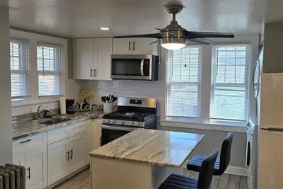 Image de Hello, welcome to our Comfy 2 Bedroom apartment located in Wilmington Delaware.