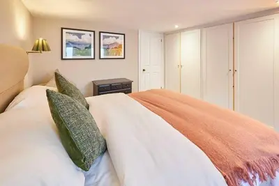 Image de Cosy King Bed Apartment at the Raven Hotel in Much Wenlock by PureStay