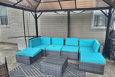 Image de furnished two bedroom close to the beach and Jfk airport