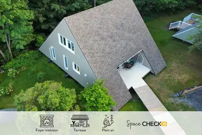 Image de Le Misco | Mont-Ste-Anne | Ski | Spa | Piscine intérieure et extérieur | Foyer