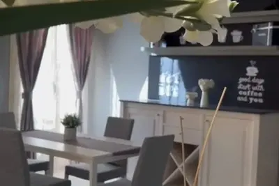 Image de Modern apartment in district 8 sheikh zayed