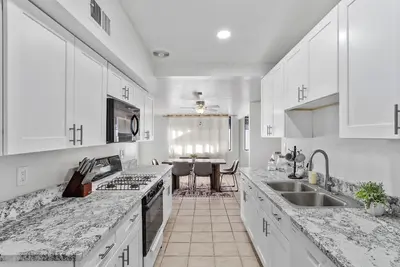 Image de Saguaro Sanctuary- Newly Renovated Retreat