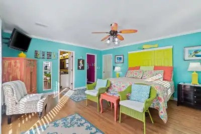 Image de 7 min drive to Beautiful Navarre Beach