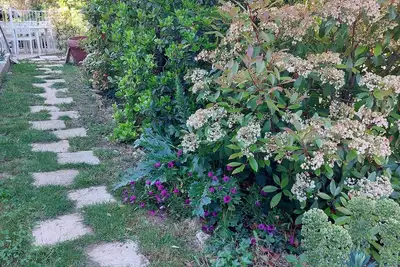 Image de Gite de 2 à 4 personnes, dans le village médiéval de Vers Pont du Gard