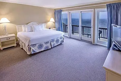 Image de 2-bedroom townhome in enjoyable Jamestown on the Bay