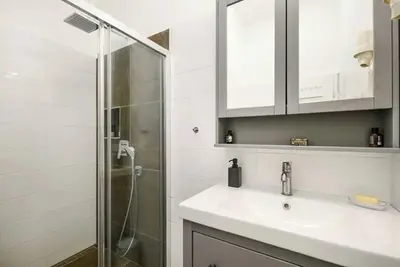 Image de Modern Penthouse in a century old building