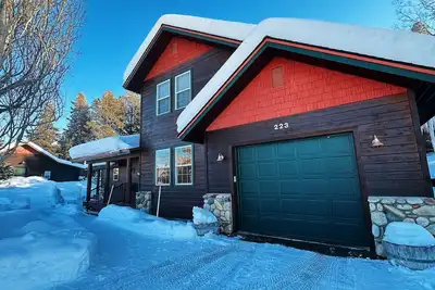 Image de Moonridge Lodge – The Ultimate Work and Play Retreat