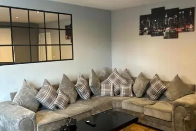Image de The Waggoner’s Apartments located in the heart of Bradford.