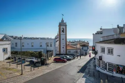 Image de 2Bdr Family Apartment Old Town 5mns from the beach