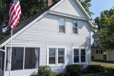 Waterfront home on the Sandusky Bay. Nice fishing spot close to Cedar Point.