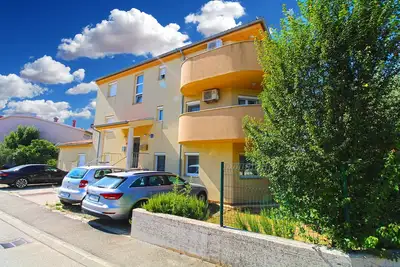 Image de Apartment 2357/116162 (Istria - Pula), 4000m from the beach