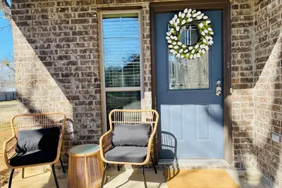 Image de Short term rental. Home away from your home.