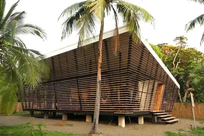 Image de Award winning No Footprint House at Matapalo Beach with small pool