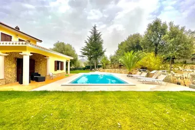 Image de \" Villa with Pool Deluxe \"