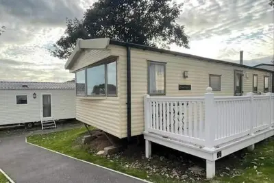 Image de 3 Bed-Sleeps 8-Pet Friendly-Parking-Sea View