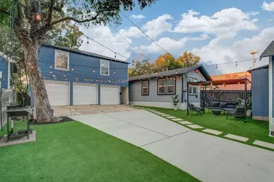 Image de Exquisite 2-bedroom house in nice Mongolia Park Houston