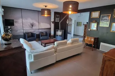 Image de Villa \"Tré les Pins\" ****, 7 chambres, à 100m du Lac De Lacanau