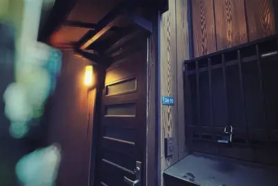 Image de 5min to Sta. /Food Bars Nearby/Quiet Area sleeps 10