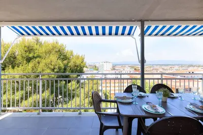 Image de Appartement Uhc Chamonix Salou : Idéal Familles & Proche Plage