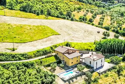 Maison de vacances avec piscine privée, climatisation, Wifi, Tv, vue panoramique, parking