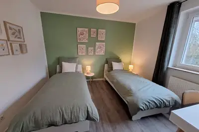 Image de For 4 - parking space for car - Internet