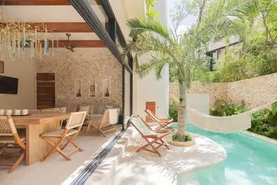 Image de Eco-Chic TownVilla with Private Pool | Gated at Tulum | Concierge