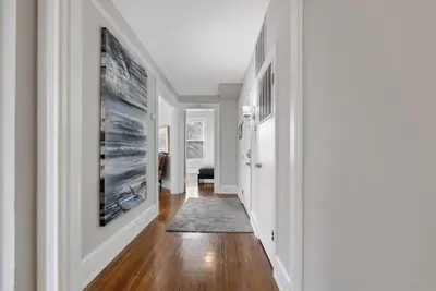 Image de Spacious and Sunlit 2 Bedroom Near Eden Park