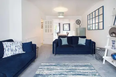 Image de Spacious 5 bed, 3 bathroom, Oxford City Oasis with free Parking for up to 4 cars