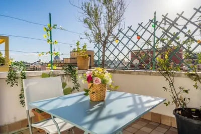 Image de Welcome Dhome, Cozy penthouse with St. Peter View