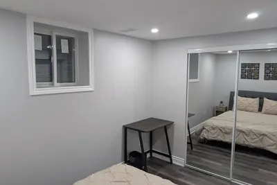 Image de Clean and Cozy 2 Br basement unit with shared bathroom and kitchen