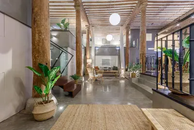 Image de Redondilla - Quatre Chambres Appartement, Couchages 7