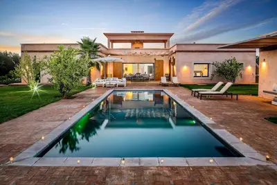 Image de Villa Salamouni - Six Chambres Villa, Couchages 12