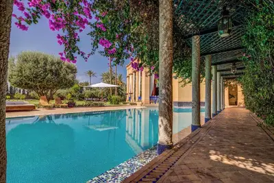 Image de Riad Aluna - Sept Chambres Villa, Couchages 14