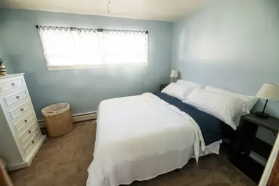 Image de Charming 2-bed house in Bismarck, centrally located for your convenience.