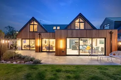 Image de The Harbour Retreat - Quatre Chambres Maison, Couchages 10