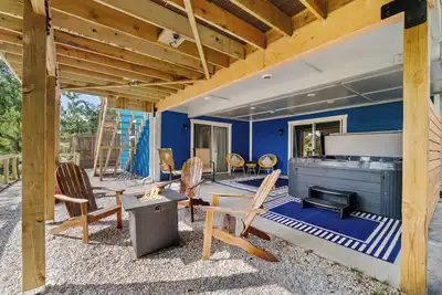 Image de Serenity @ Beaver Lake: Views, Hot Tub & Game Room