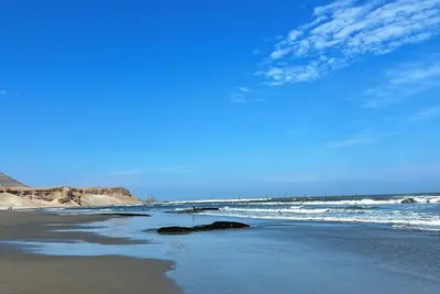 Image de Beach House Puerto Malabrigo with Pool and Beach - All Year Round Surfing in Chicama