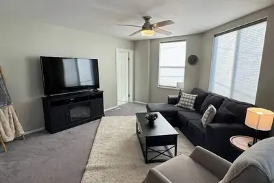 Historical Downtown Flat