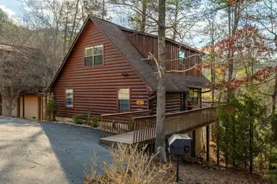 Image de Bear Hideaway: Cozy 3br Cabin: All Reasonable Offers Considered