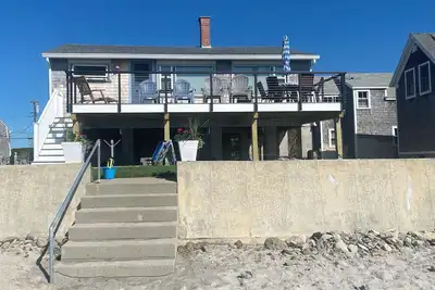 Image de Beachfront 3-bedroom cottage, Granite Pt, Ac, WiFi, Views