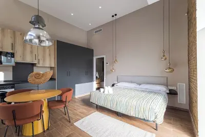 Image de Suite Premium au bord du fleuve Turia 1